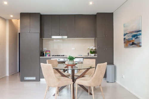 Central City Loft With Gym and Pool image 2